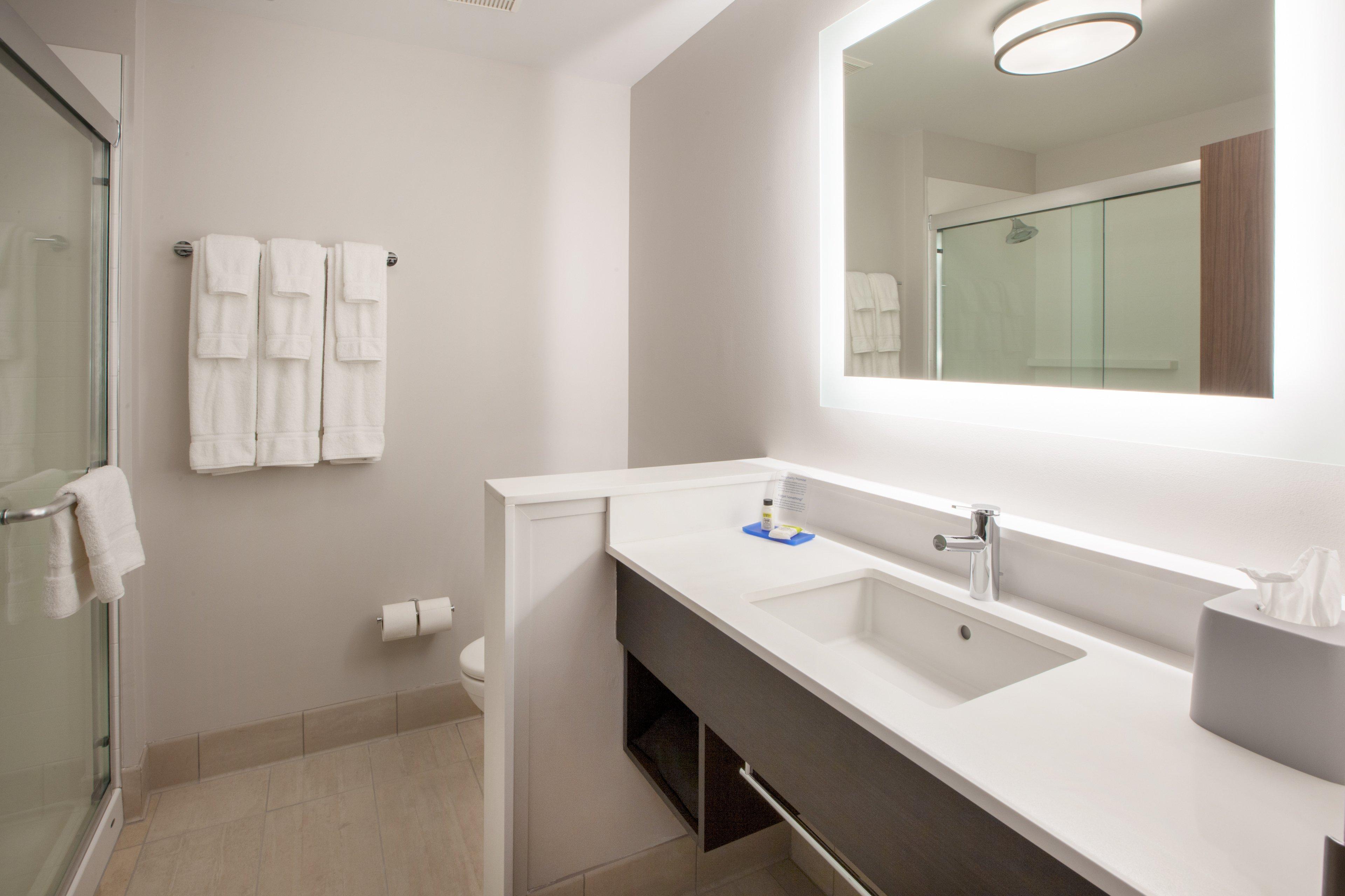 Holiday Inn Express & Suites - Forest Hill - Ft. Worth Se מראה חיצוני תמונה