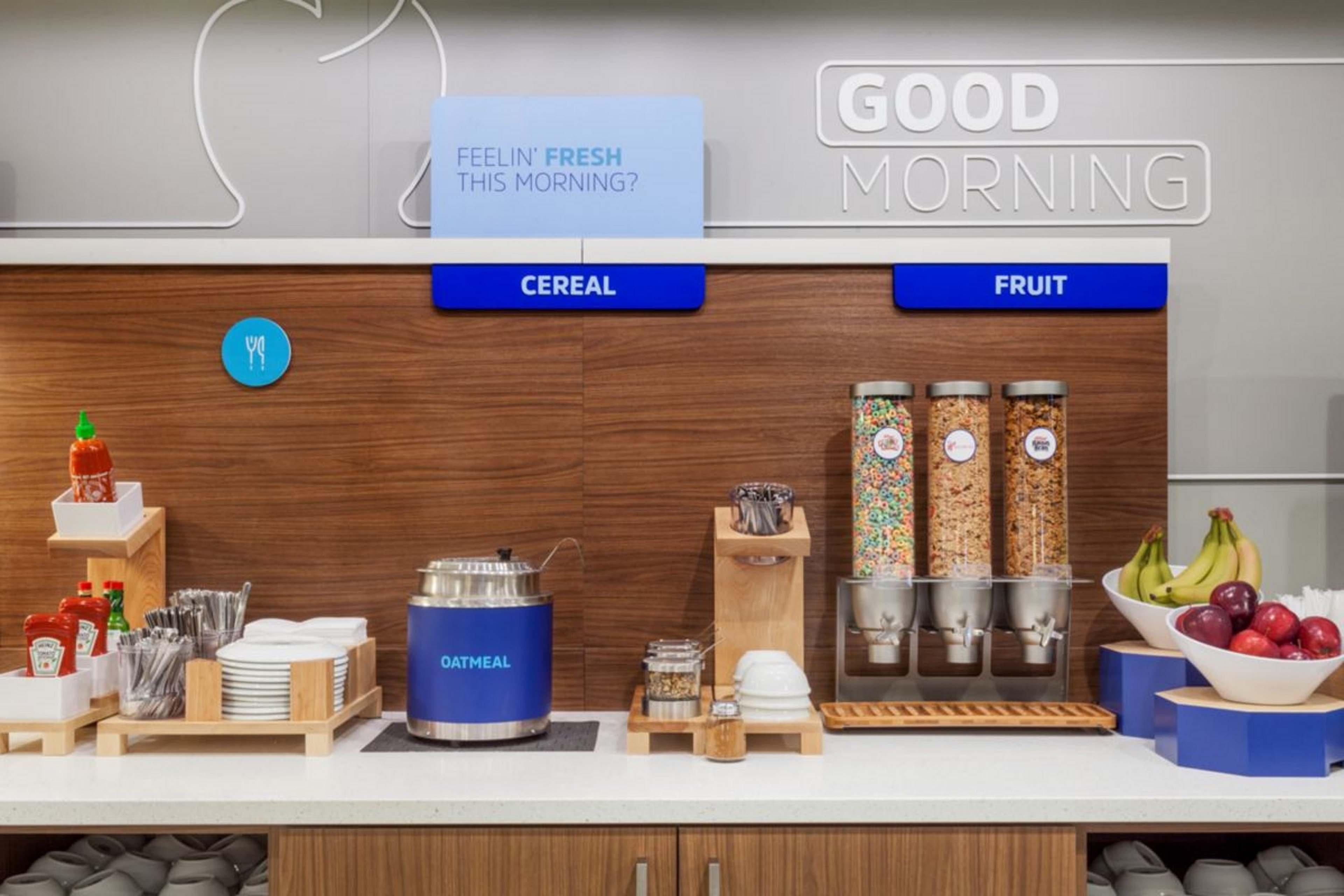 Holiday Inn Express & Suites - Forest Hill - Ft. Worth Se מראה חיצוני תמונה